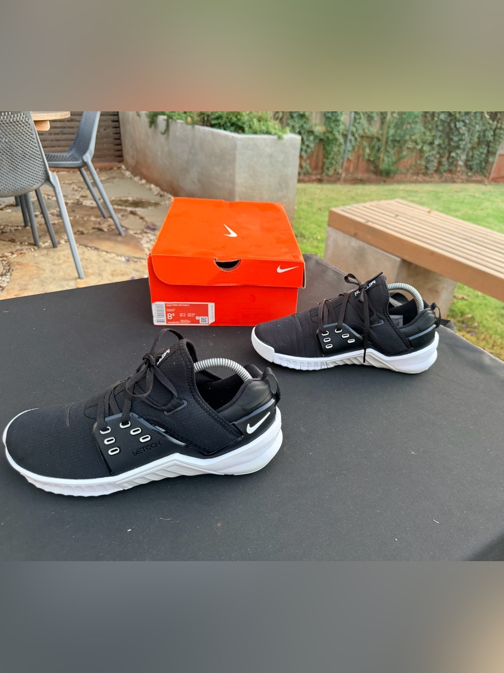 Nike Free Metcon CD0266-002 Women’s Black/White Men's Low Top Lace-Up Sneakers